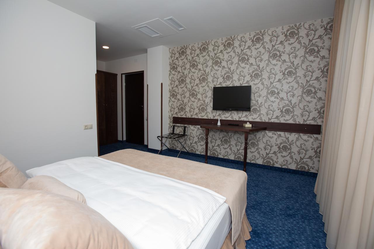 Faria Boutique Hotel Tsaghkadzor Exteriör bild